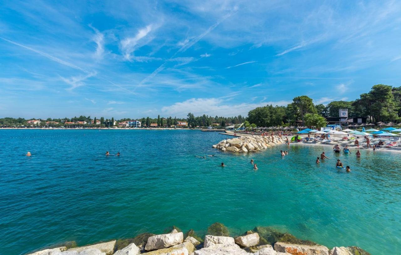 Apartments Kiki Spada Porec Exterior photo